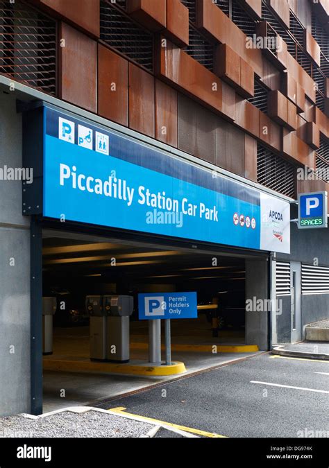 piccadilly car park directory.